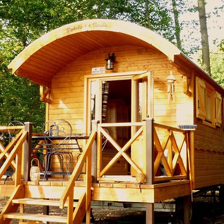 Roulotte Les Deux Geais Villa Sainte-Opportune-du-Bosc Екстериор снимка
