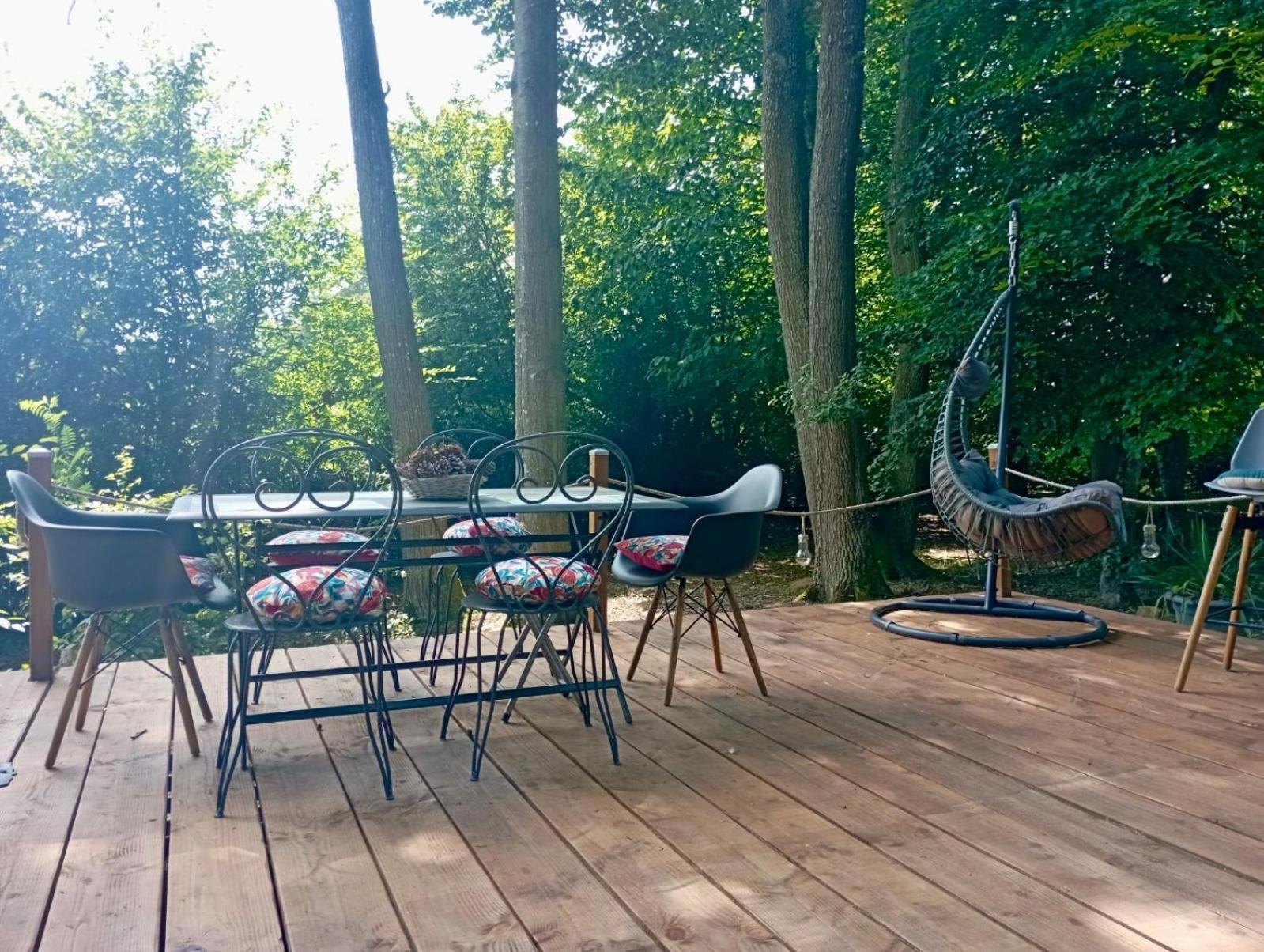 Roulotte Les Deux Geais Villa Sainte-Opportune-du-Bosc Екстериор снимка